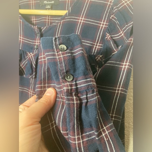 Madewell purple and navy plaid ruffle yoke long sleeve cuff blouse size Large - Picture 9 of 12